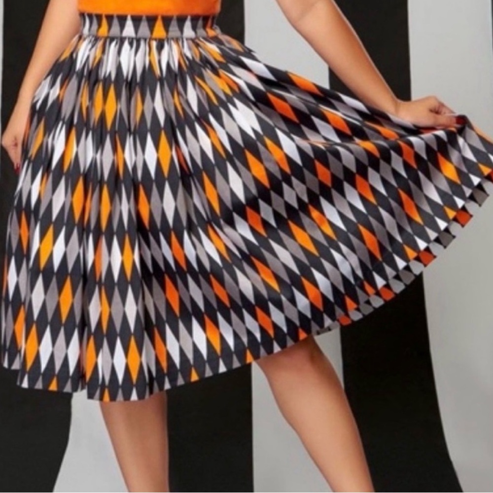 Pinup Couture Jenny Skirt in Halloween Harlequin Print Medium